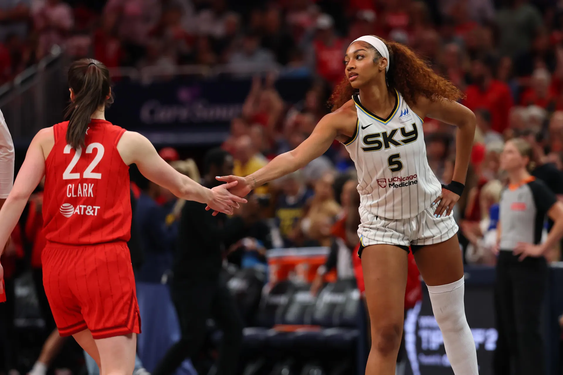 Caitlin Clark WNBA Impact on Ticket Sales Viewership and League Revenue